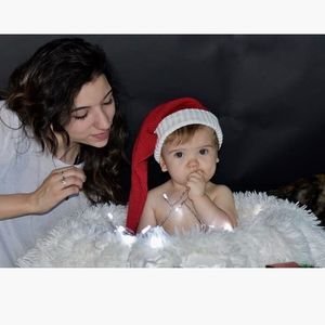 Meet your Posher, Anya-rose